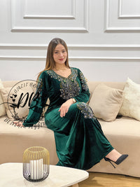 ROBE PEONY