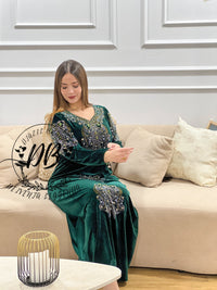 ROBE PEONY
