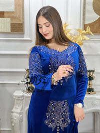 ROBE PEONY