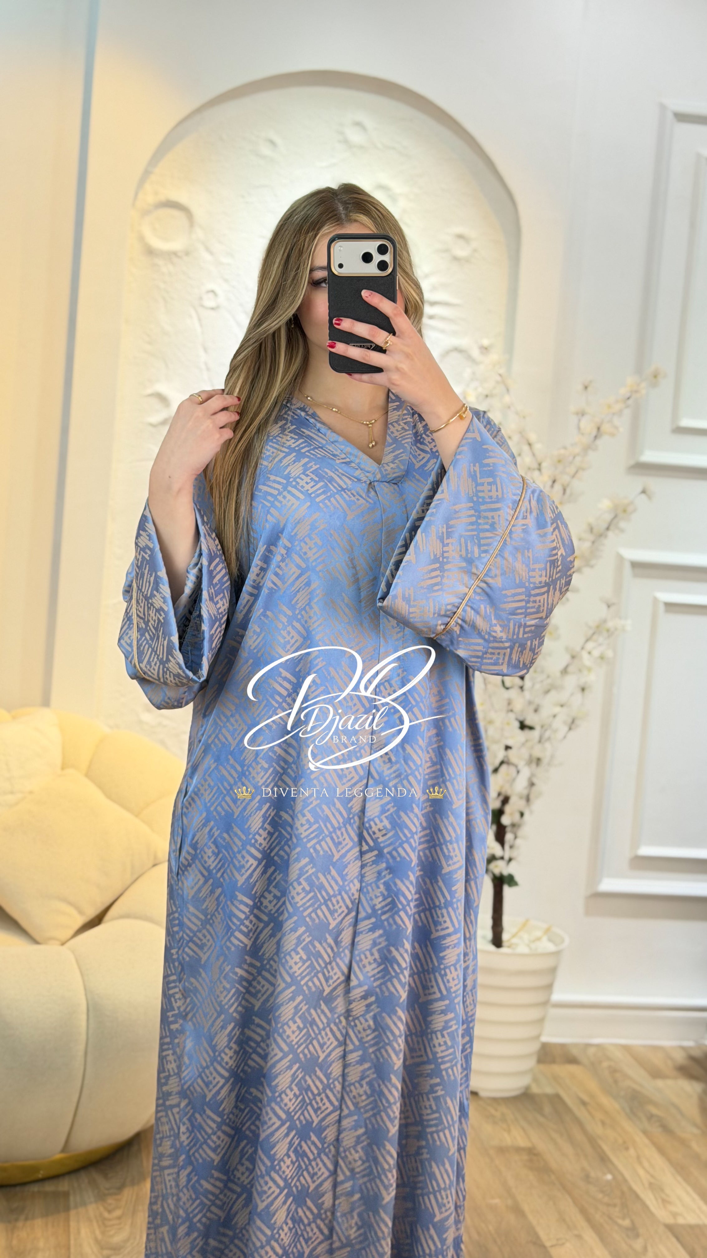 Robe Magnilia