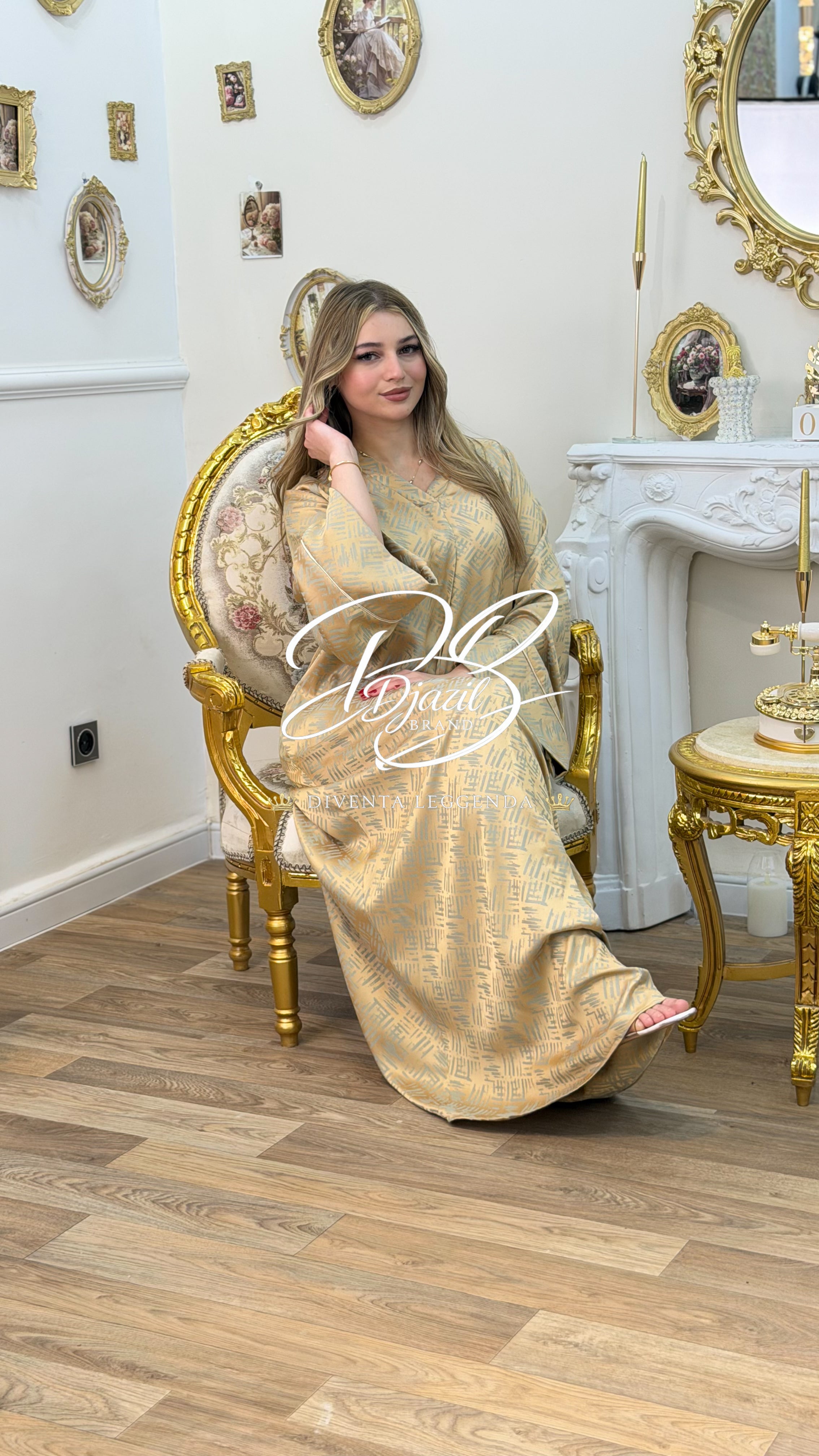 Robe Magnilia