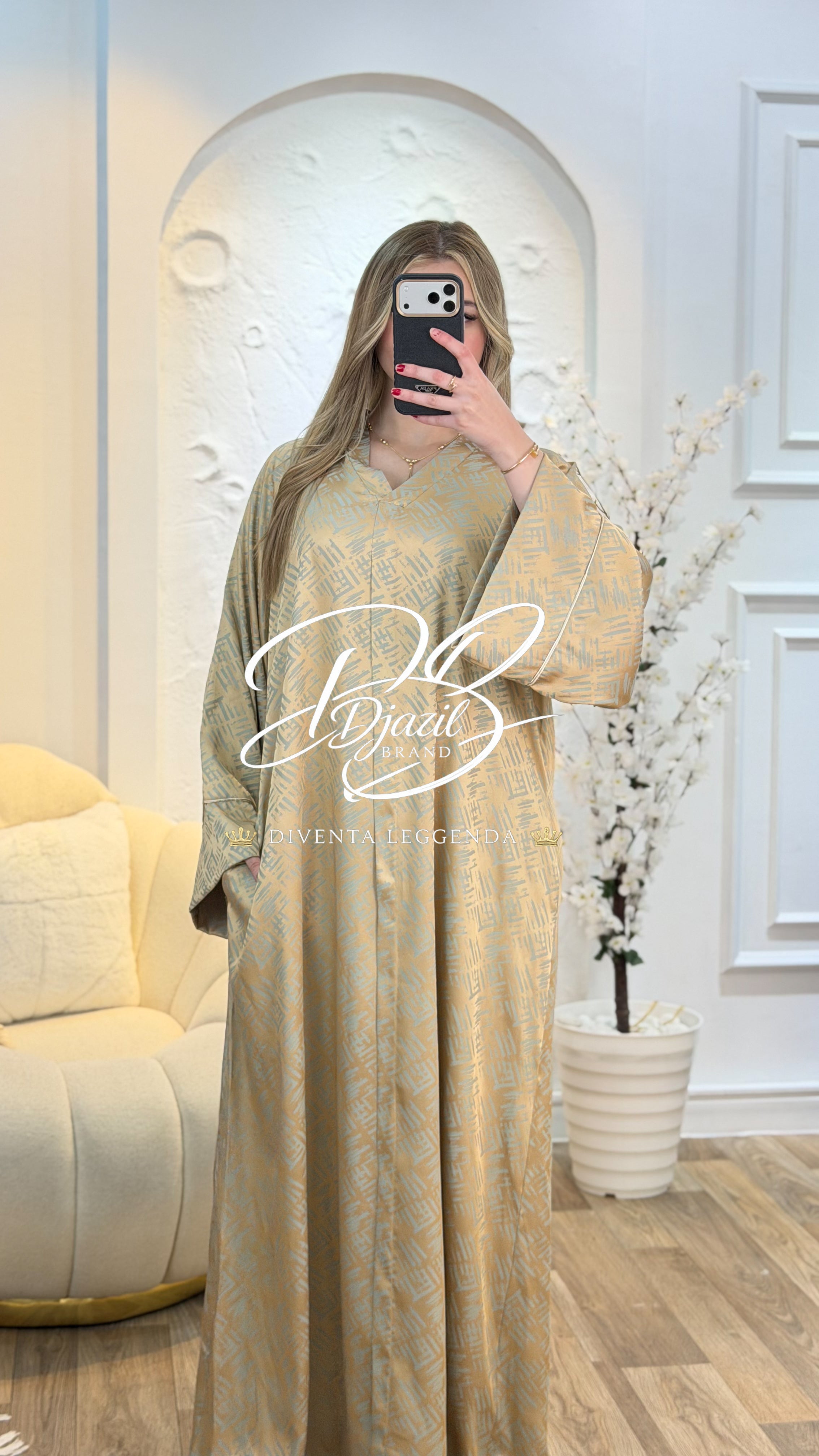 Robe Magnilia